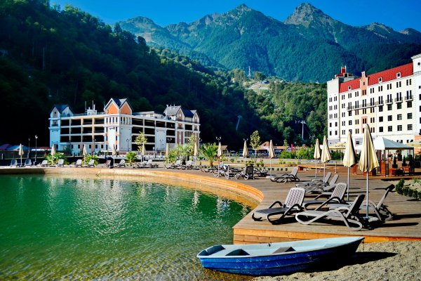 Сочи красная Поляна роза Хутор