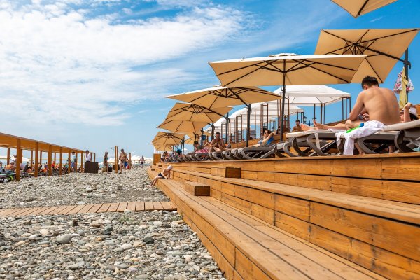 Пляж роза Хутор Имеретинка