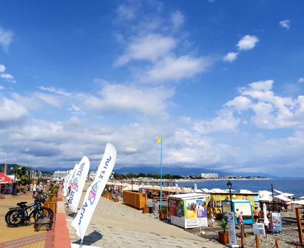 Сочи Имеретинка пляж роза Хутор