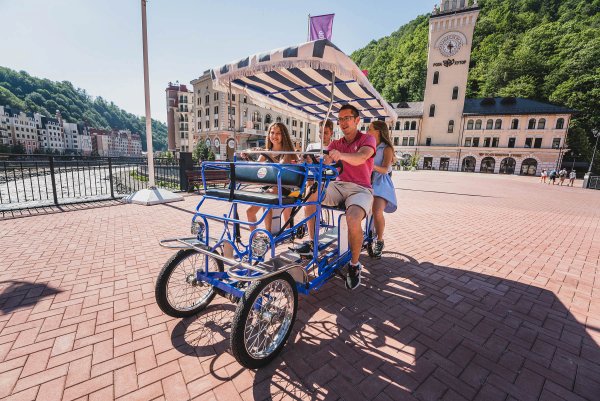 Роза Хутор променад