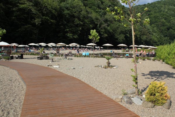 Пляж роза Хутор