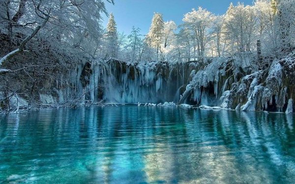 Плитвицкое озеро Хорватия