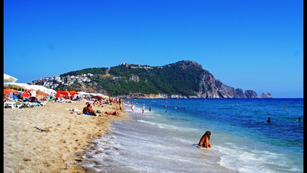 Махмутлар Турция пляж Клеопатра