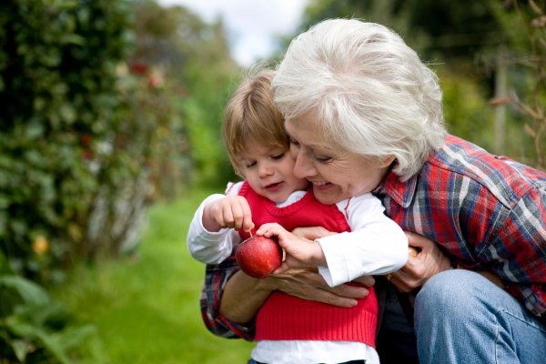 Бабушка и внук