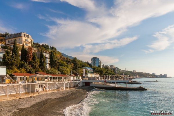 Набережная Ялты Массандровский пляж