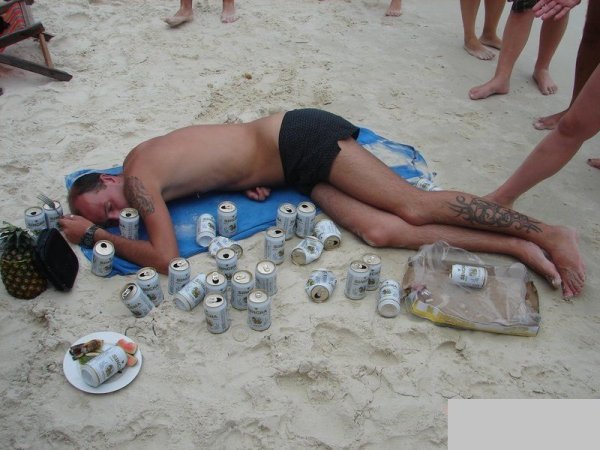 Бухие русские в Турции