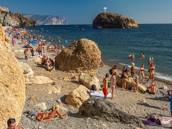 Яшмовый пляж мыс Фиолент