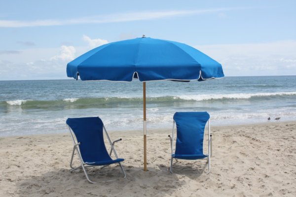 Пляжный зонтик