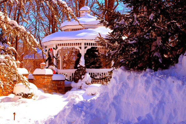 Беседка зима