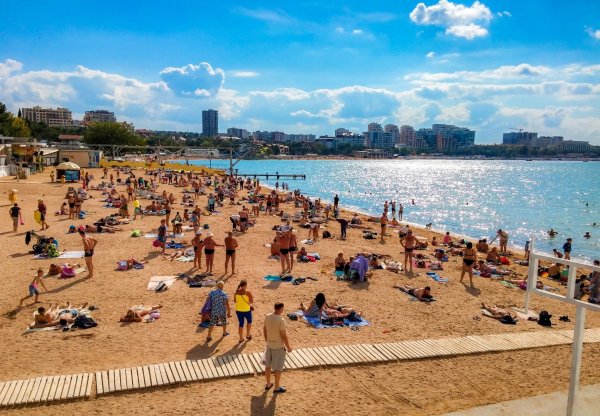 Central City Beach Геленджик