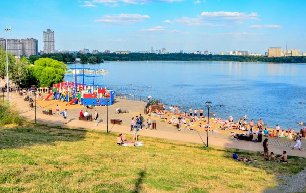 Строгино водохранилище