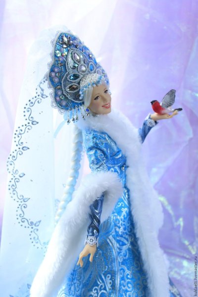 Снегурочка Ларисы Исаевой