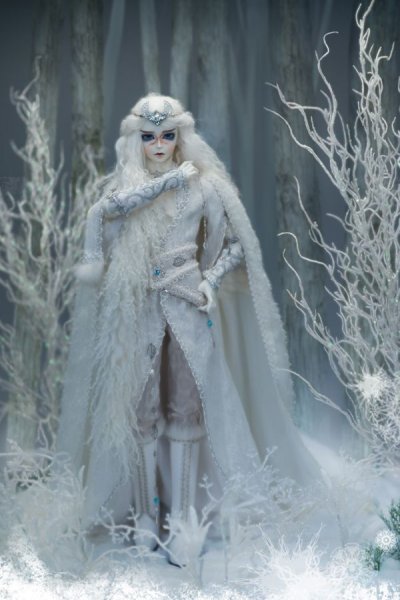Барби Снежная Королева