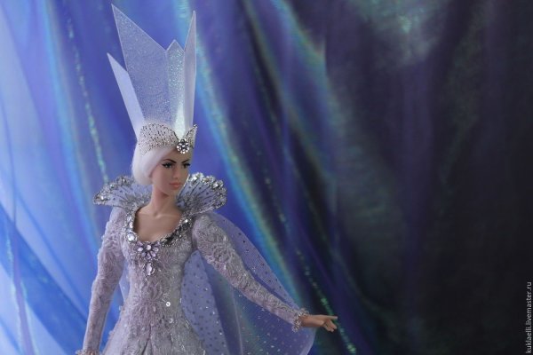 Барби Снежная Королева