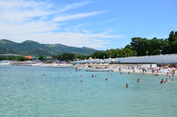 Черное море Кабардинка