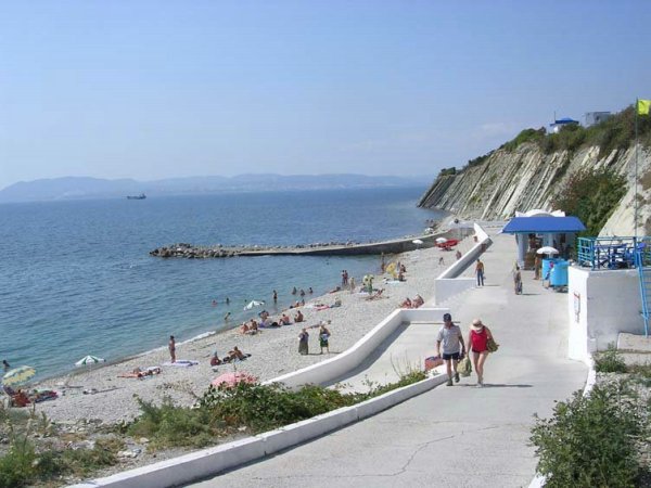 Пляж пансионата Виктория Кабардинка