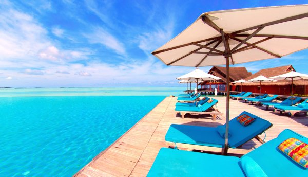 Бассейн пляж