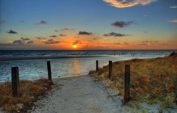 Рассвет на Бали