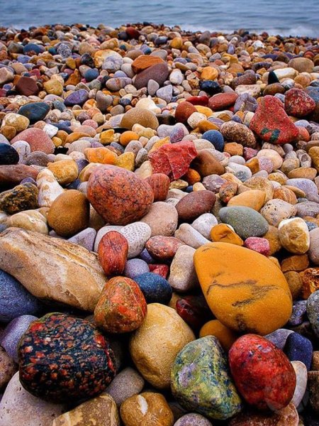 Яшмовый пляж Крым базальт