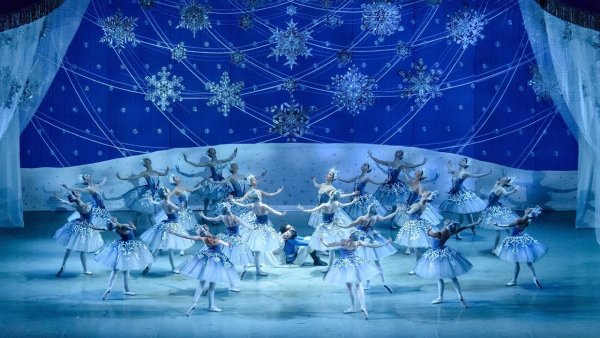 Балет Щелкунчик вальс снежинок