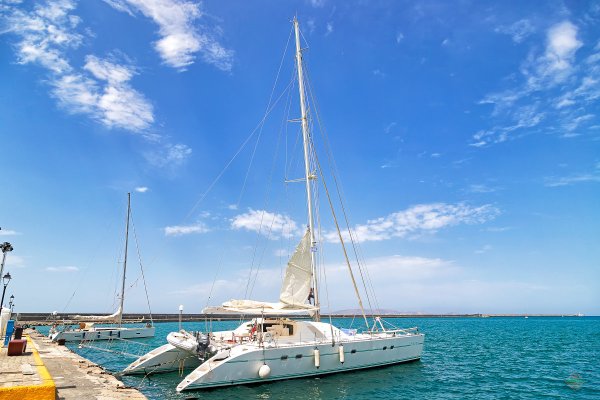 Яхта парусная Бердянск