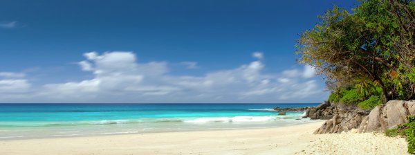 Морское побережье панорама