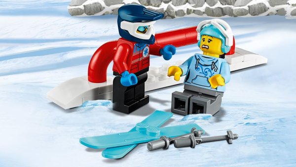 LEGO City горнолыжный курорт 60203