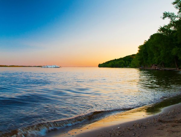 Волга река Самара пляж