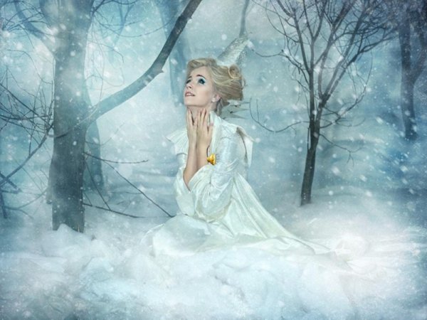 Зимняя Сказочная женщина