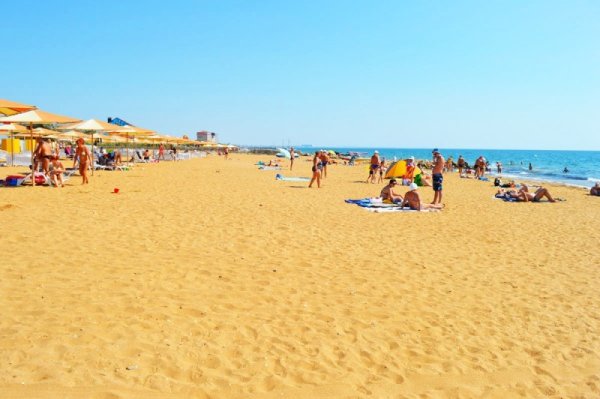 Феодосия пляж золотые Пески