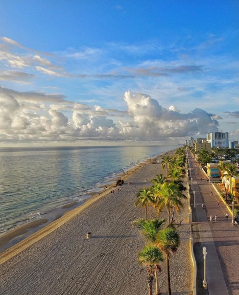 Майами Бич Калифорния