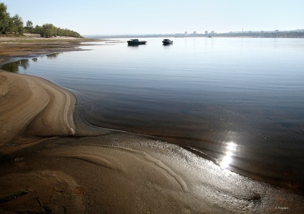 Река Волга Волгоград