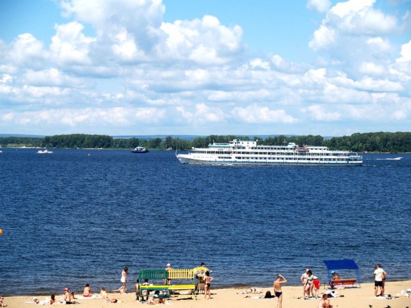 Набережная реки Волга Самара