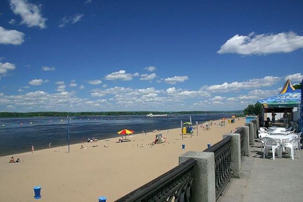 Набережная Самары Волга пляж