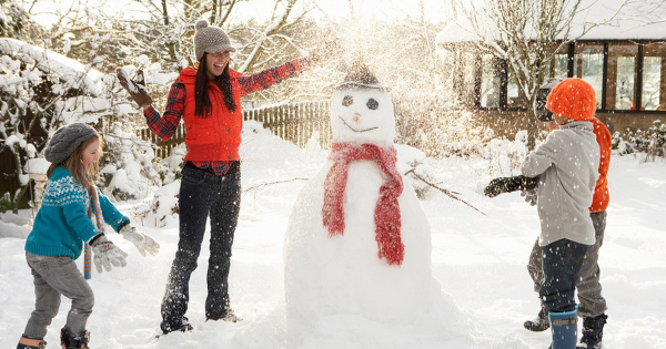 Зимние развлечения на улице