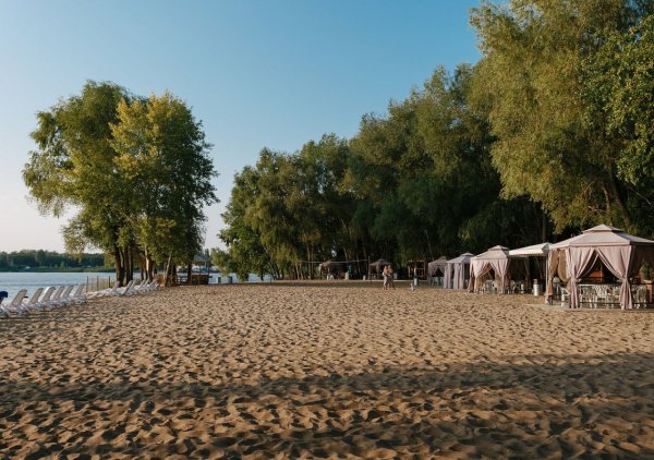 Пляж Роджер Энгельс