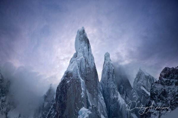 Острые скалы
