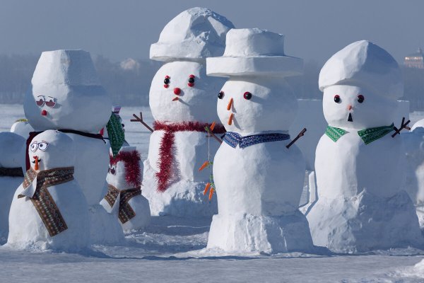 Забавный Снеговик