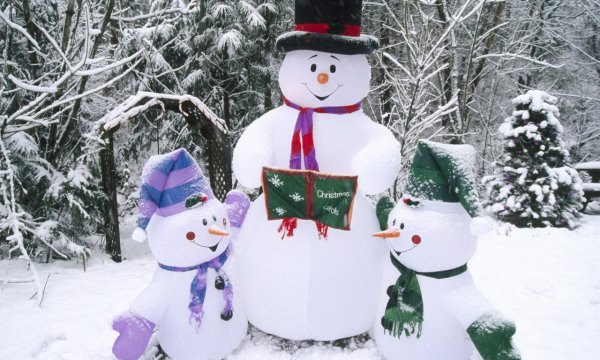 Оригинальные Снеговики из снега