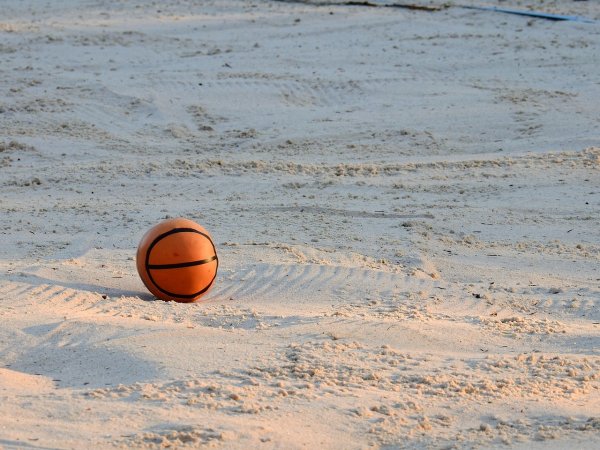 Баскетбол на пляже