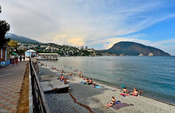 Гурзуф Крым пляжи