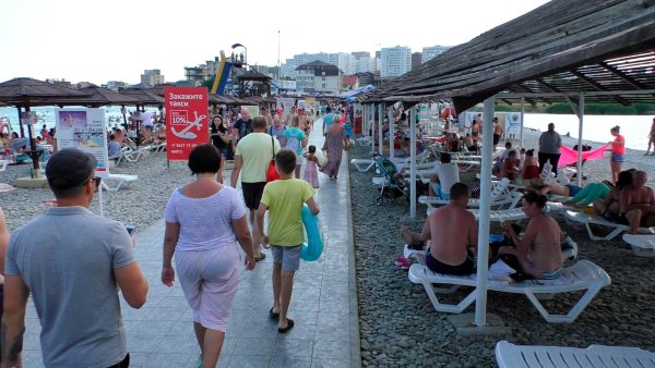 Пляж Алексино лето