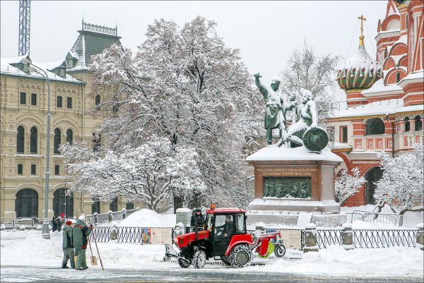 Снежная Москва фото