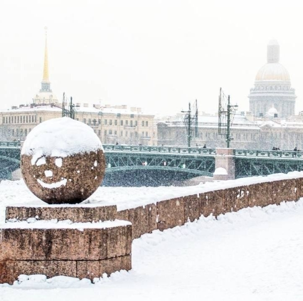 Снег в Питере