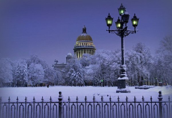 Исакиевский собор зимой
