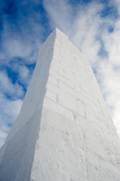 Снежная башня