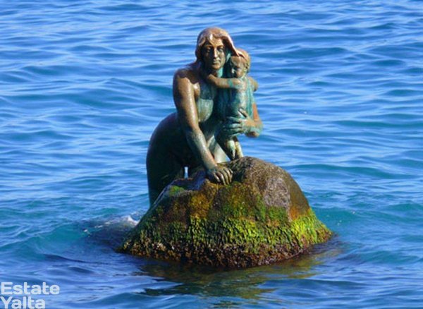 Мисхор скульптура Арзы