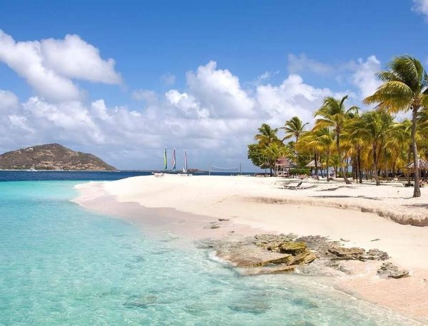 Острова Карибского моря белый песок