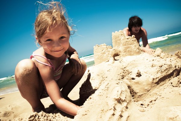 Дети на Песчаном берегу