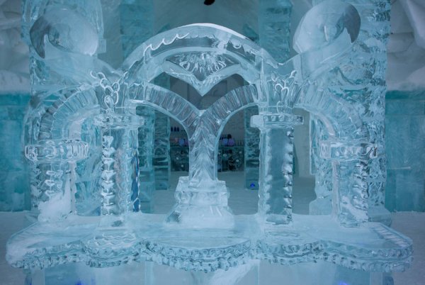 Зал королевство снежной королевы